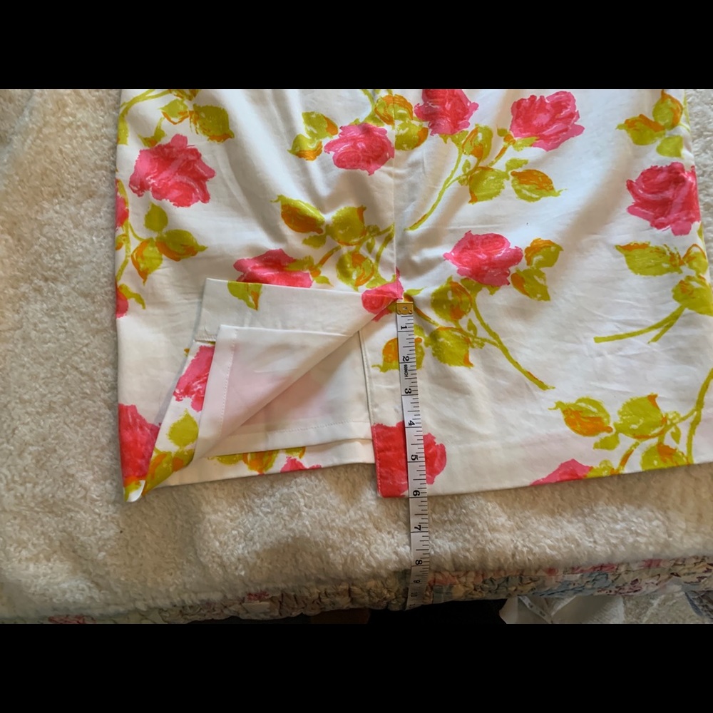 Skirt - Picture 3 of 3